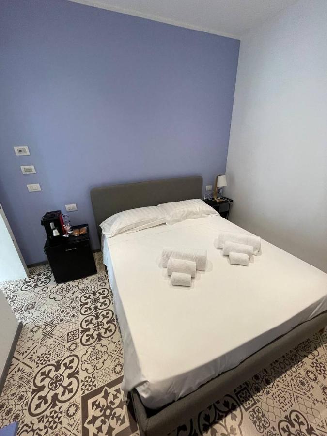 Gaias Rooms Olbia Esterno foto