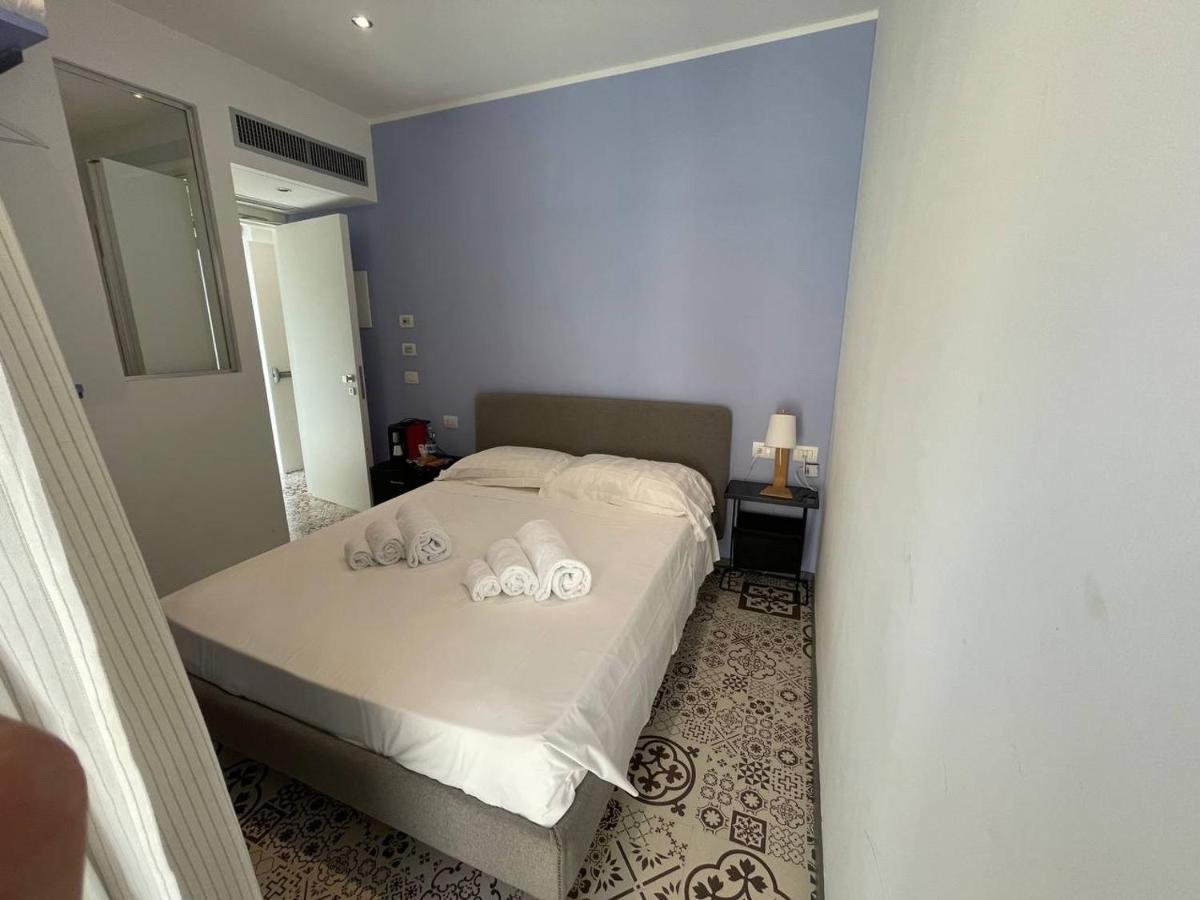 Gaias Rooms Olbia Esterno foto