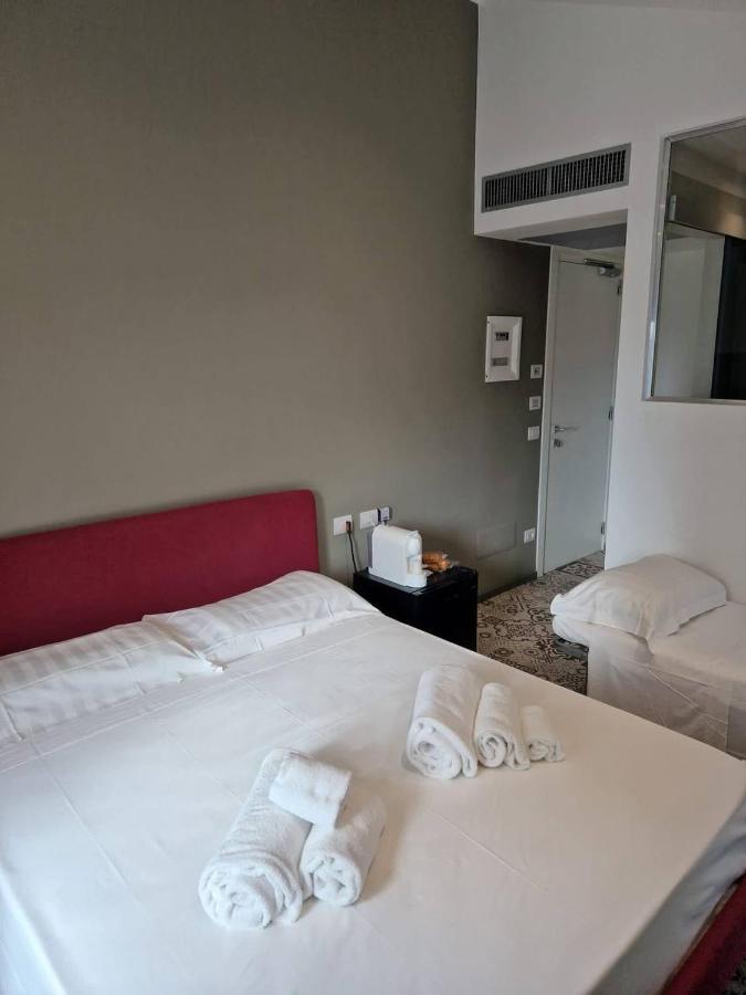 Gaias Rooms Olbia Esterno foto