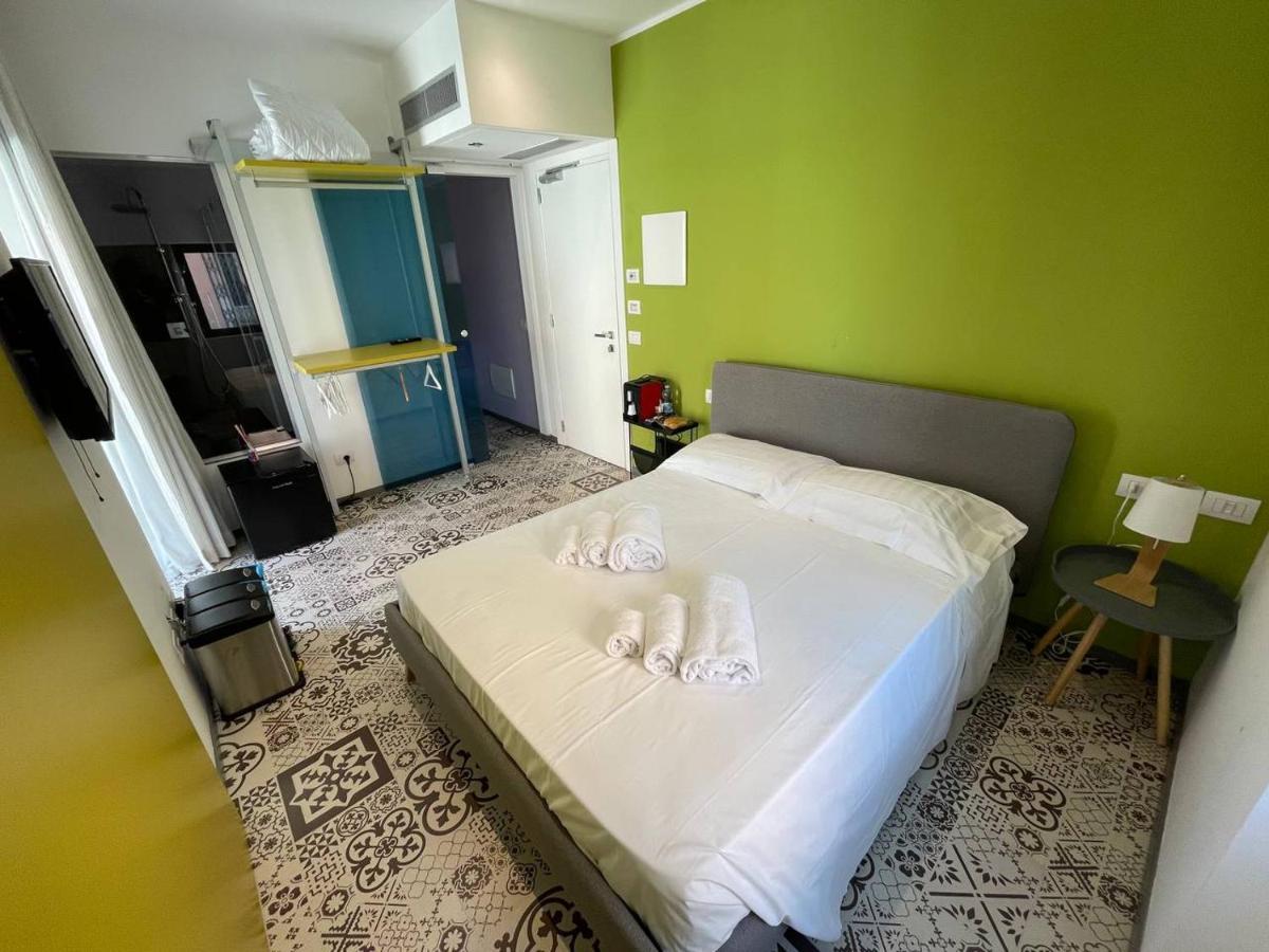 Gaias Rooms Olbia Esterno foto